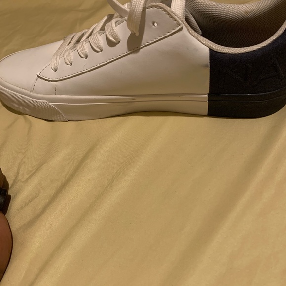 New! Mens Nautica Sneakers size 10 - Picture 6 of 9